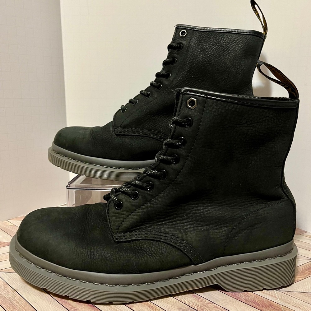 Dr Martens 1460 Mono Milled Black Nubuck Leather Men 11 Boots Water Resistant